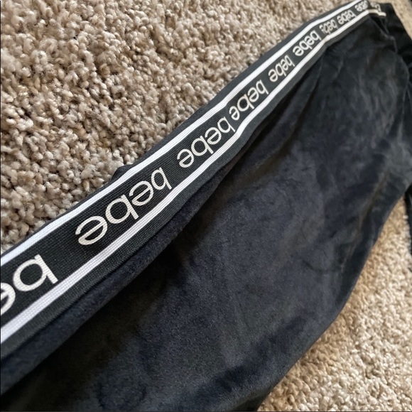 SOLD - NWT Bebe Sport Black Velour Jogger - Large - Picture 12 of 14